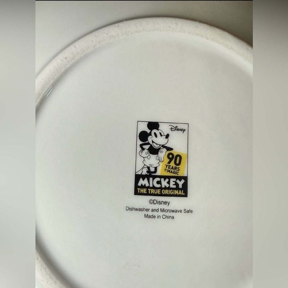 Disney Sketchbook Mickey & Friends 9.5" Salad Serving Bowl Donald Goofy - Picture 9 of 9